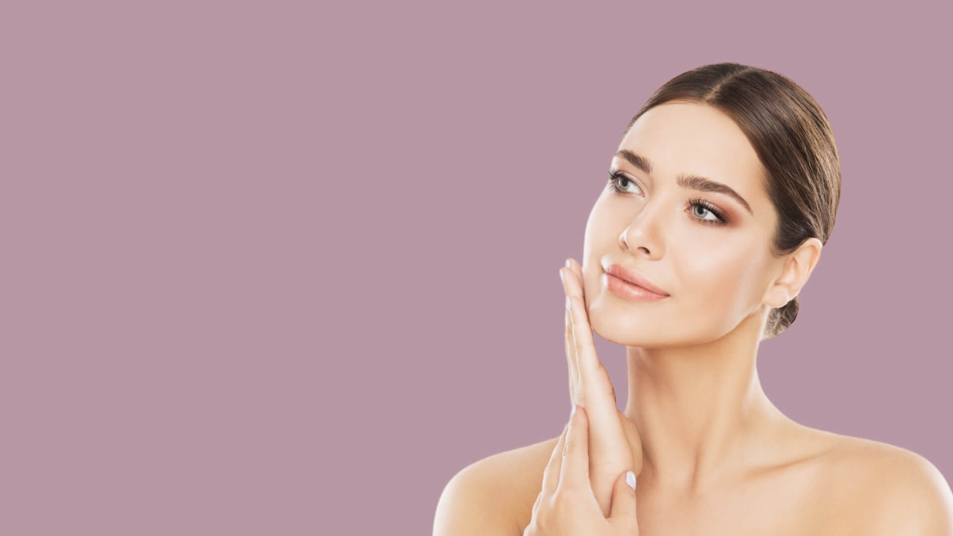 S-pomocjo-lepotnih-strokovnjakov-poudarimo-vaso-naravno-lepoto